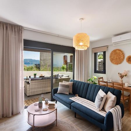Blue Horizon Seaside Suite By Imagine Lefkada Nikiana Exterior foto
